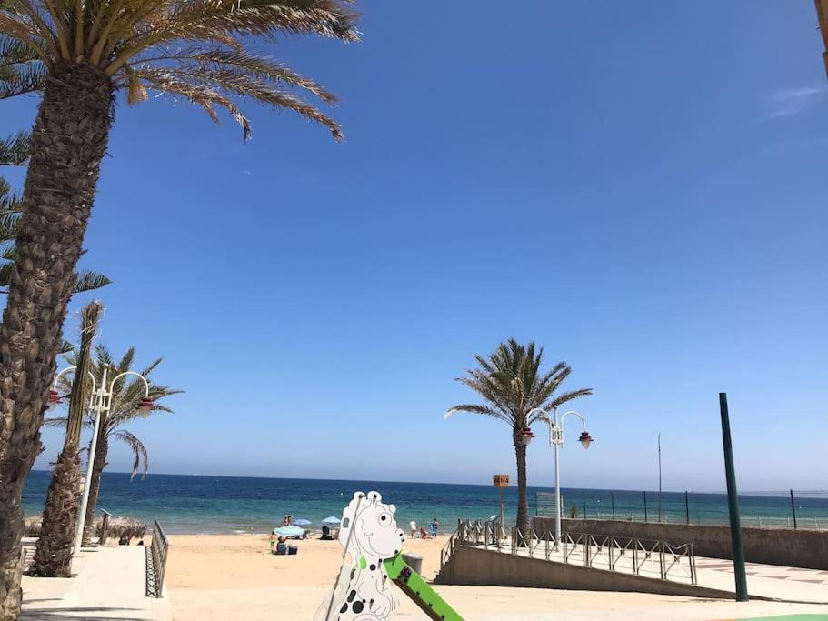 Nova Beach Super Cool Seaview Apartment Санта Пола Екстериор снимка